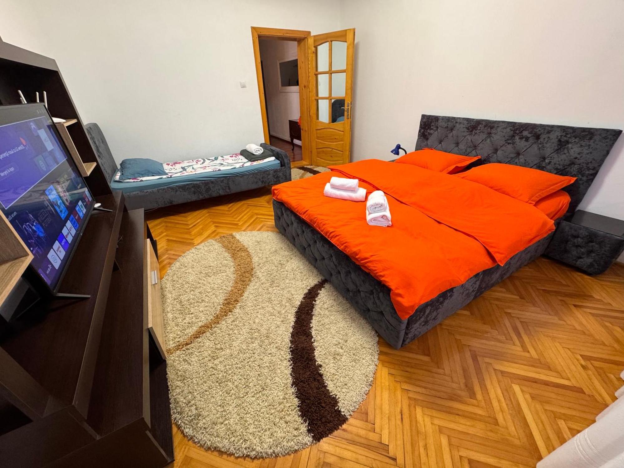 Linen Tree Apartment Băile Herculane المظهر الخارجي الصورة